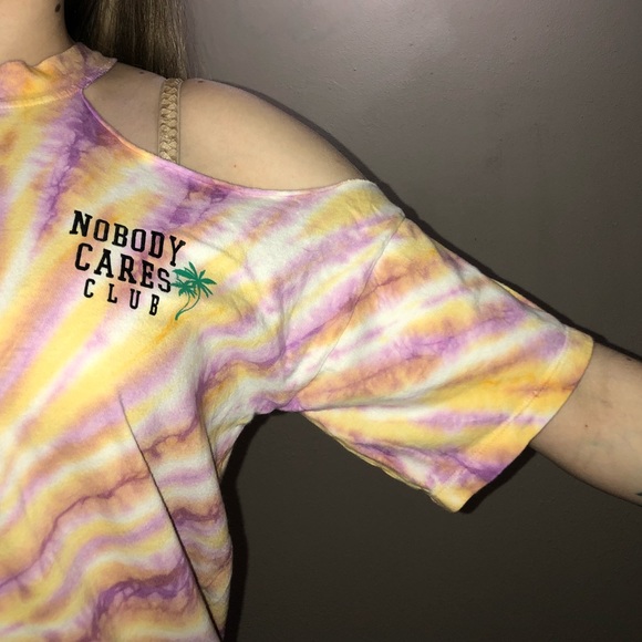 Tie Dye Off Shoulder Size Small Forever 21 T-Shirt - Picture 2 of 8